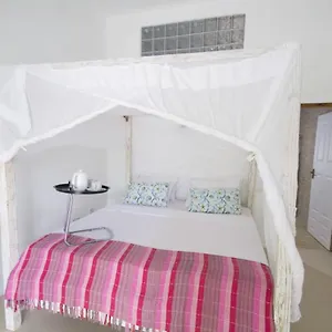 Le Comfort Apartment Anse Royale